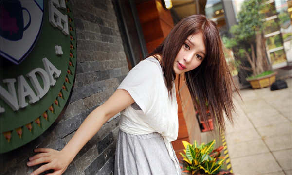 城固想找一个女性生孩子给报酬-｛找个女人生孩子多少钱｝